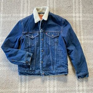 Levi’s sherpa lined denim trucker jacket